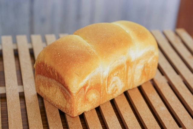 食パン